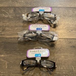 Lot of 3‎ pairs of Foster Grants Readers NEW